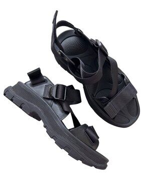 Alexander McQueen Mens Sz 40.5 Black Chunky Sole Strappy Tread Slick Sandal